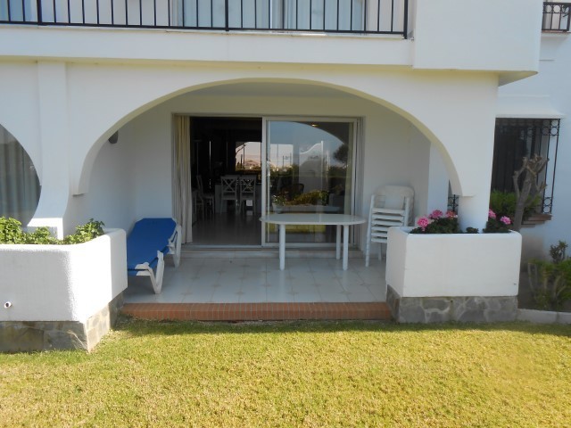 Apartment - Very well kept ground floor..