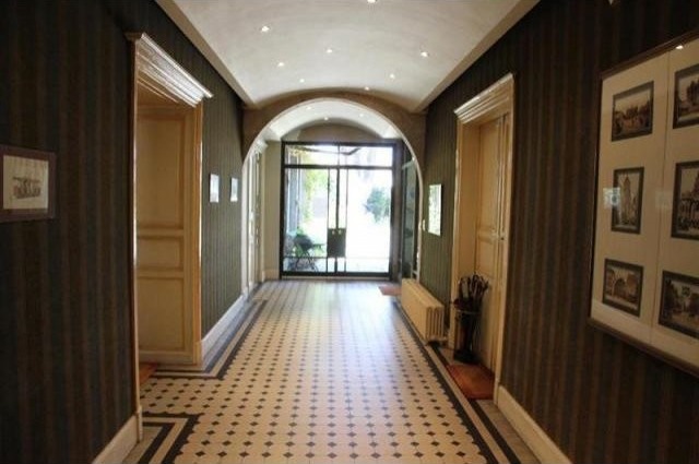 6 bedroom Town House For Sale: 86000.. - 2