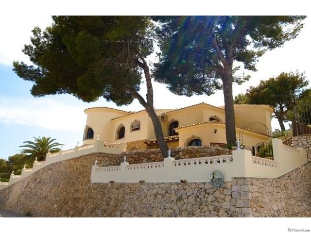 Villa in Moraira
