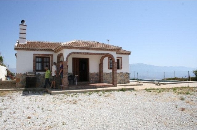 3 Bedrooms - Finca - Malaga - For Sale
