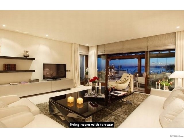 Penthouse for sale in Estepona, Malaga..