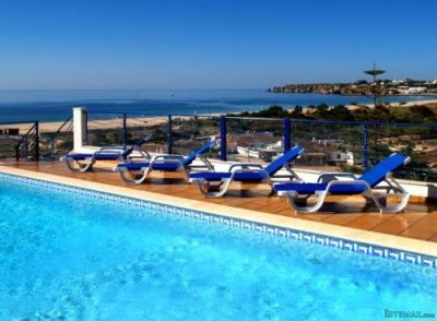 Frontline apartments for sale on Meia..
