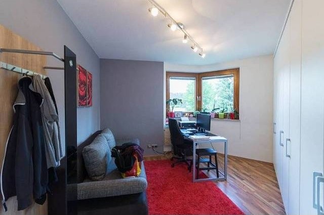Generous apartment in central location.. - 2