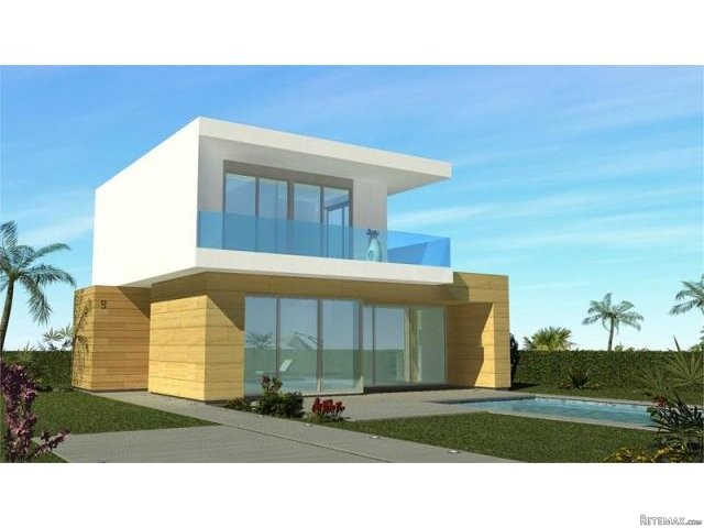 3 bedroom Villa For Sale: Detached..
