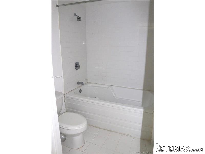 1 bedroom Flat For Sale: 690 SW 1st Ct.. - 2