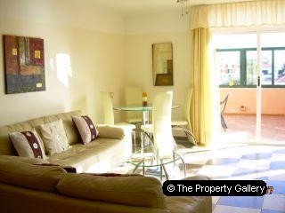 Apartment For Sale in Golf Del Sur..