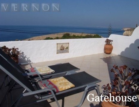 Ocean Front Apartment In Carvoeiro..
