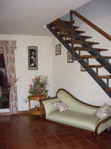 Village/town House - For Sale - North.. - 2