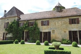 13th Century Manoir With Swimming Pool..