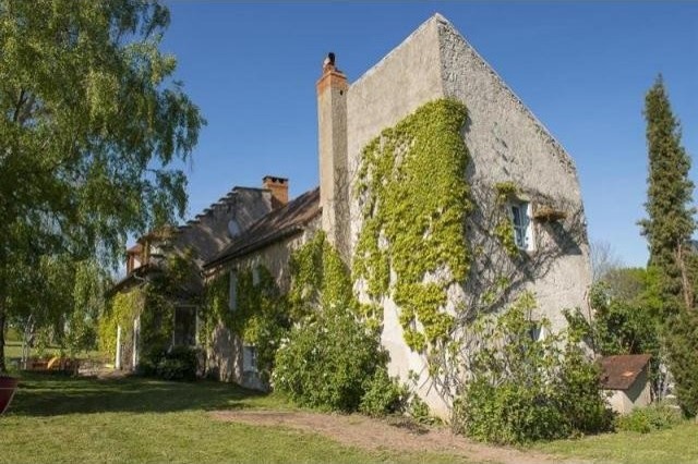 6 bedroom Character For Sale: 63260.. - 2