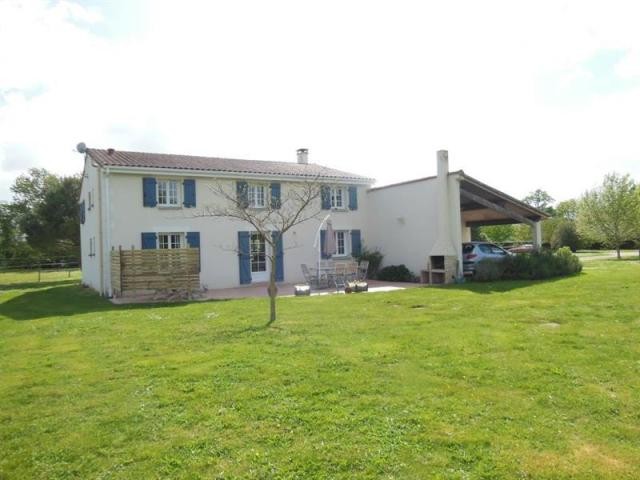 4 bedroom Character For Sale: 79270.. - 2
