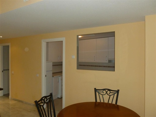 1 Bed Apartment for sale in Estepona - 2