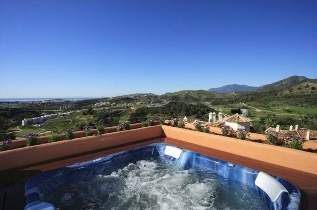 3 Bedrooms - Penthouse - Malaga - For..