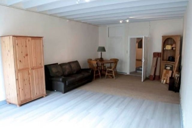 Superb Village House, Ideal Hol Home - 2