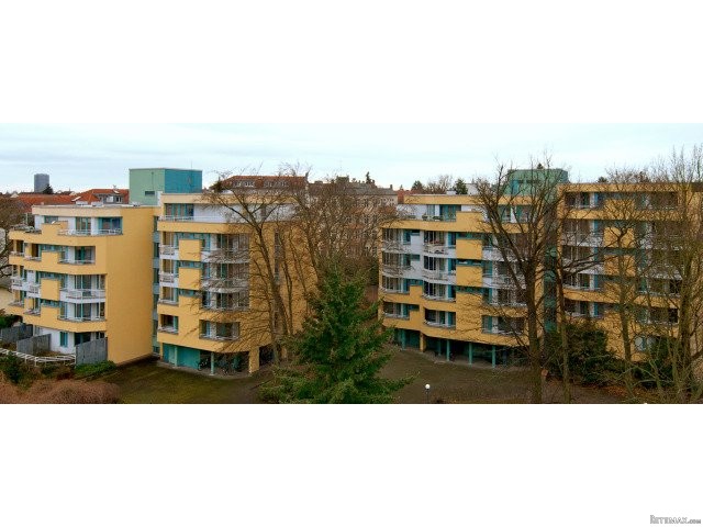 Studio Apartments Offering 5% NET..