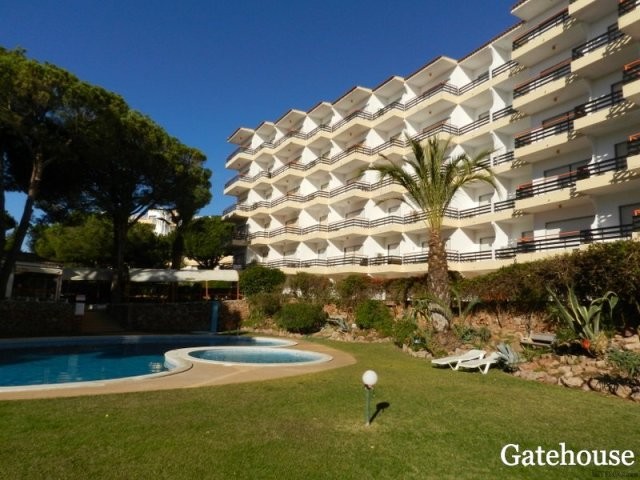 2 Bed Apartment In Vilamoura For Sale..