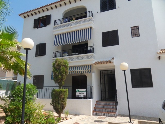 2 Bedrooms - Property - Alicante - For..