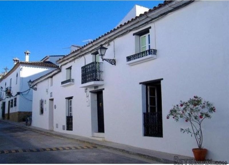 3 bedroom Town House For Sale: Calle..