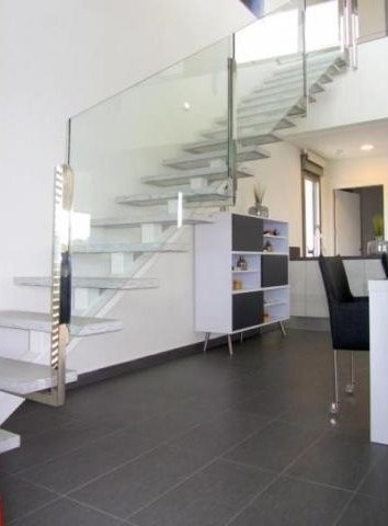 Newly constructed 3 bed 2.5 bath modern.. - 2