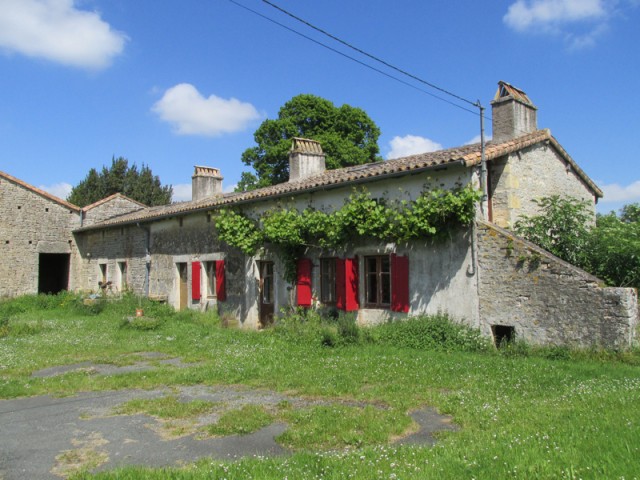 Detached Stone Longere With Outbuildings
