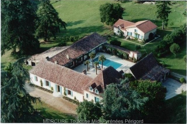 10 bedroom Character For Sale: 24100..