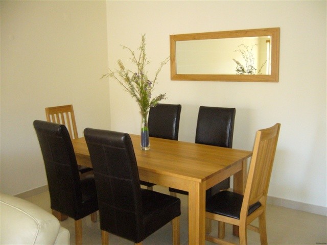 MODERN THREE BEDROOM WITH POOL VIEWS - 2