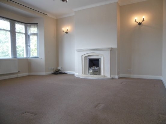 3 bedroom, Flat house for sale - 2