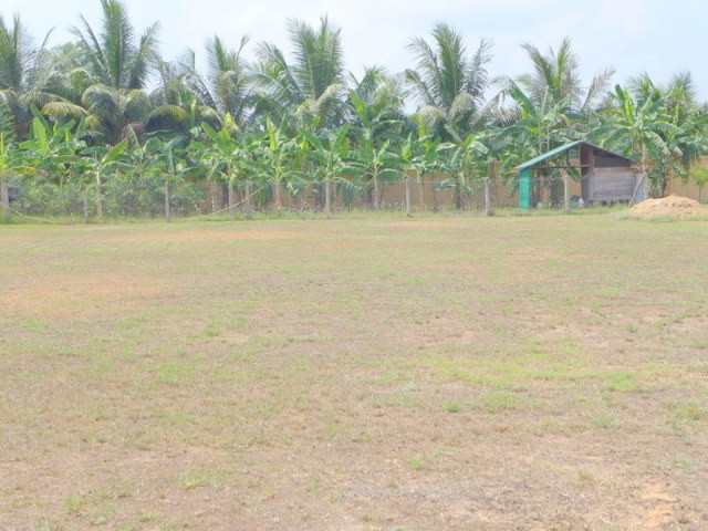 Resort style building plot with.. - 2