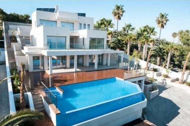 Villa for sale in Moraira