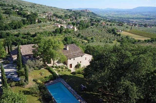 9 bedroom House For Sale: Trevi.. - 2