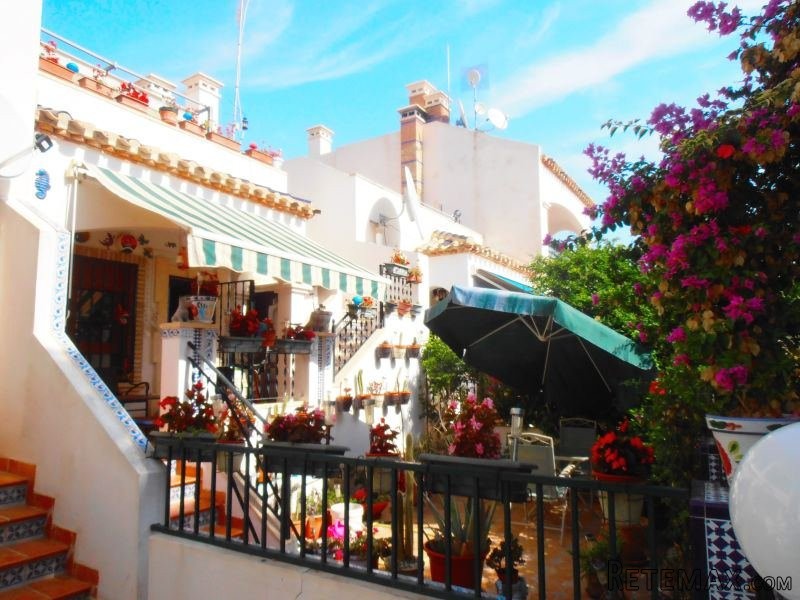 Bungalow In Villamartin, Orihuela Costa..