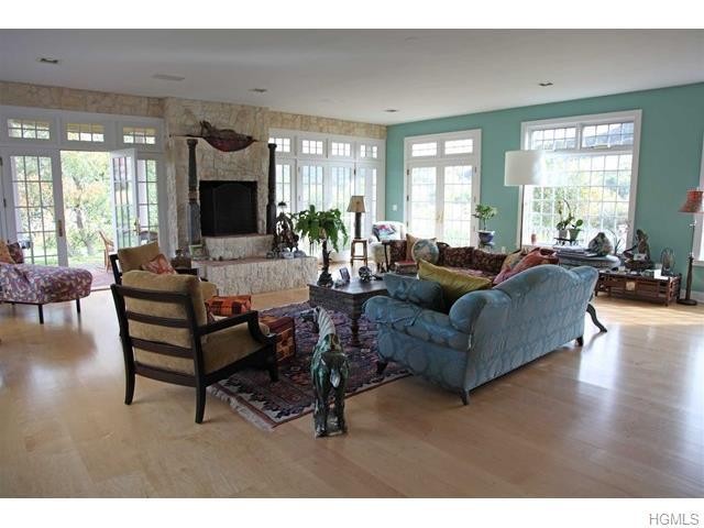 5 bedroom Residence For Sale: call.. - 2