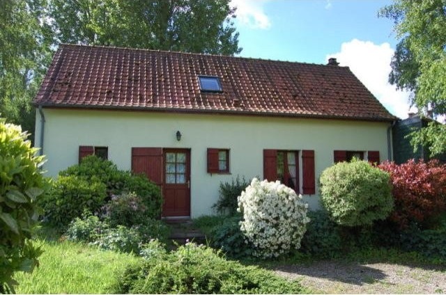 2 Bedroom Detached House For Sale