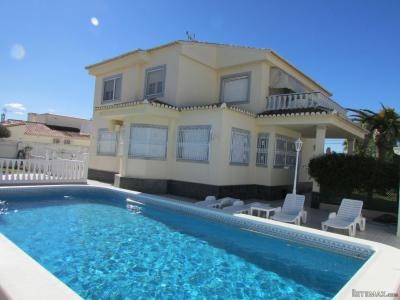 3 Bedrooms - Villa - Alicante - For Sale