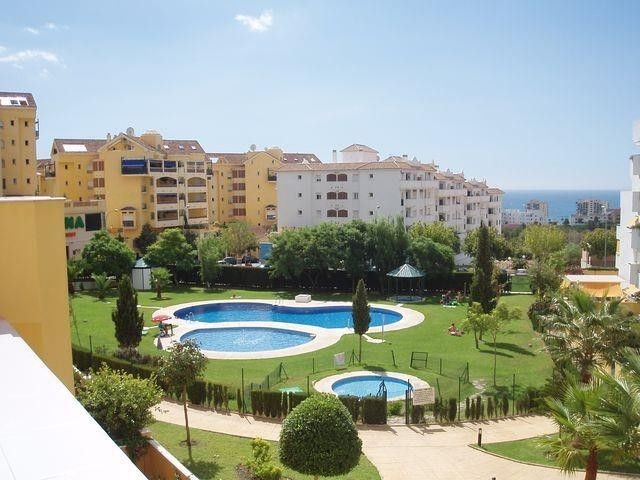 3 Bed Apartment for sale in Benalmadena..