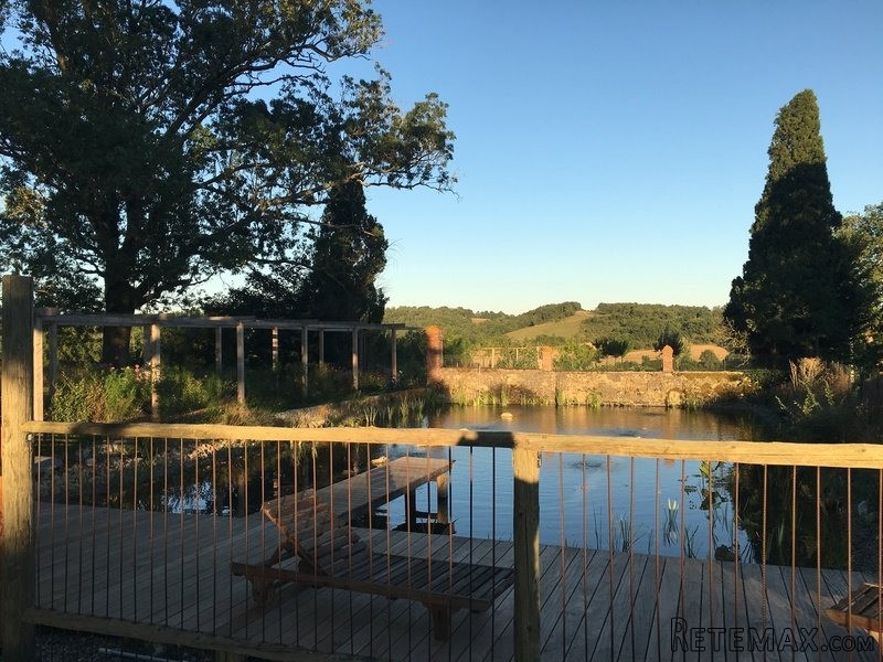 Squires House On Over 10 Acres With.. - 2