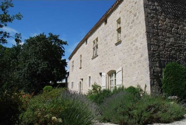 Stunning Medieval Manoir Set In 10..