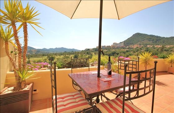 3 bedroom Apartment For Sale: La Manga.. - 2