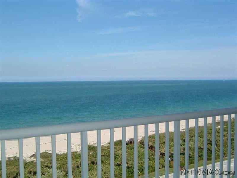 3 bedroom Flat For Sale: 5051 N Highway..