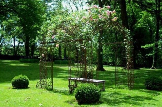 4 bedroom Castle For Sale: 03100.. - 2