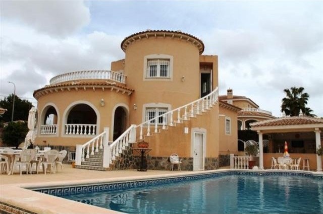 Luxury Detached Villa