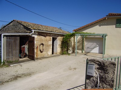 Stone Country House With Garden And Land - 2