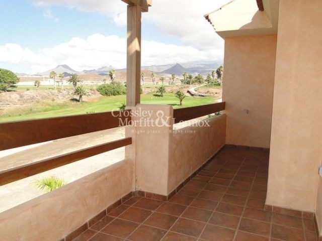 3 bedroom Apartment property for sale..