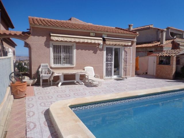 Detached for sale 215.000 € Costa..