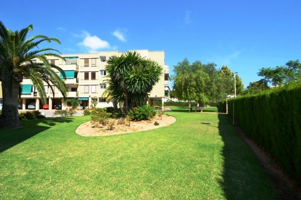 Bargain Third Floor apartment In good..