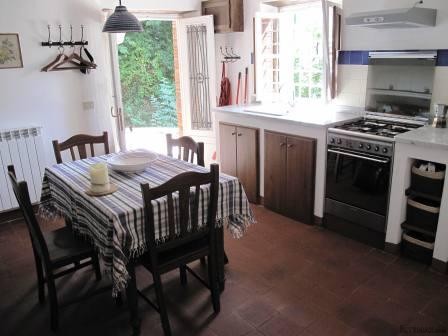 Country/farmhouse - For Sale - North of..