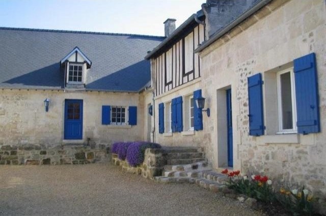8 bedroom Character For Sale: 60350 OISE
