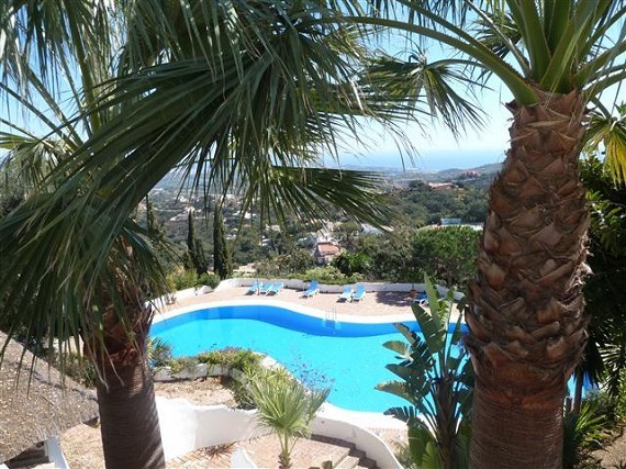 APARTMENT FOR SALE LA MAIRENA