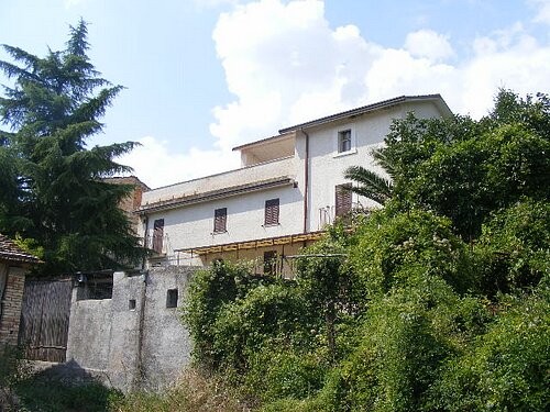 Stunning large detached house. - 2
