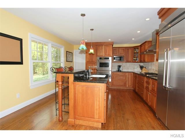 4 bedroom Residence For Sale: Pound.. - 2